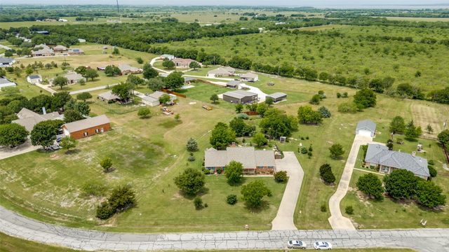 7457 Somerset Lane, Aubrey, TX 76227