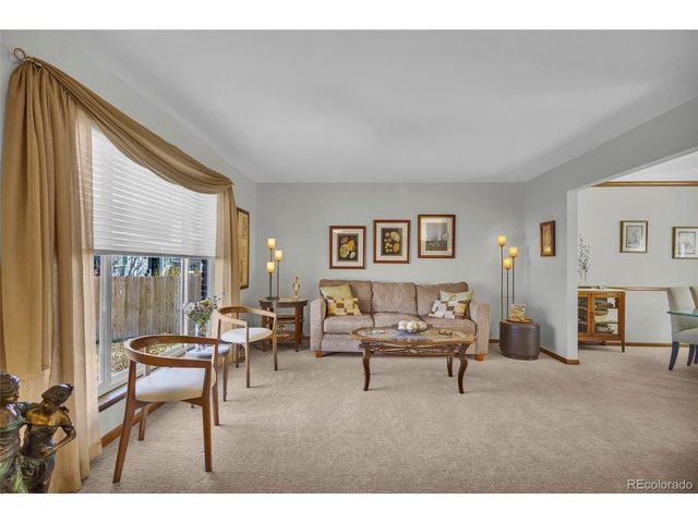 10909 E Maplewood Dr, Englewood, CO 80111