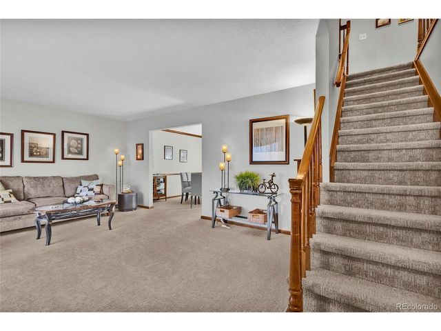 10909 E Maplewood Dr, Englewood, CO 80111