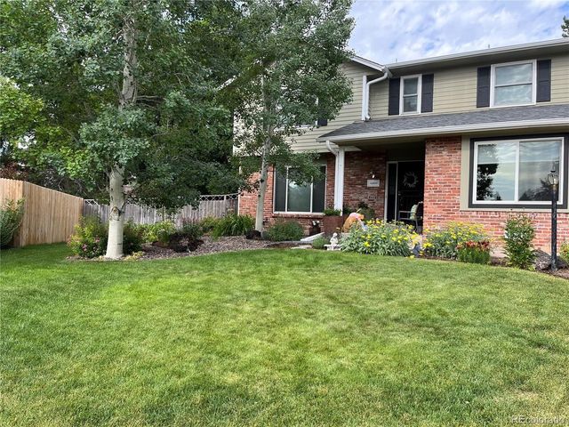 10909 E Maplewood Dr, Englewood, CO 80111