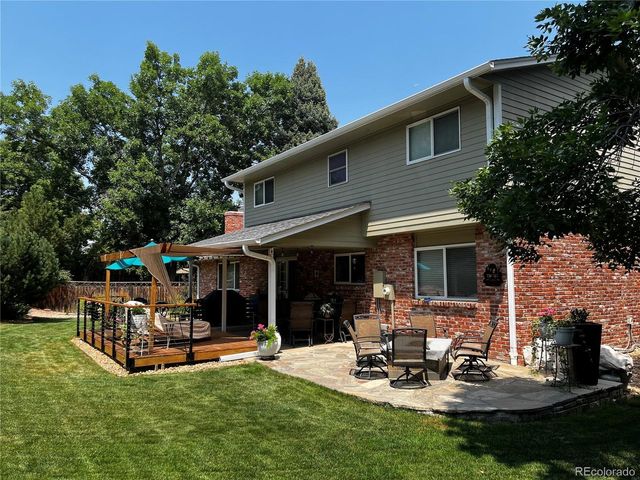 10909 E Maplewood Dr, Englewood, CO 80111