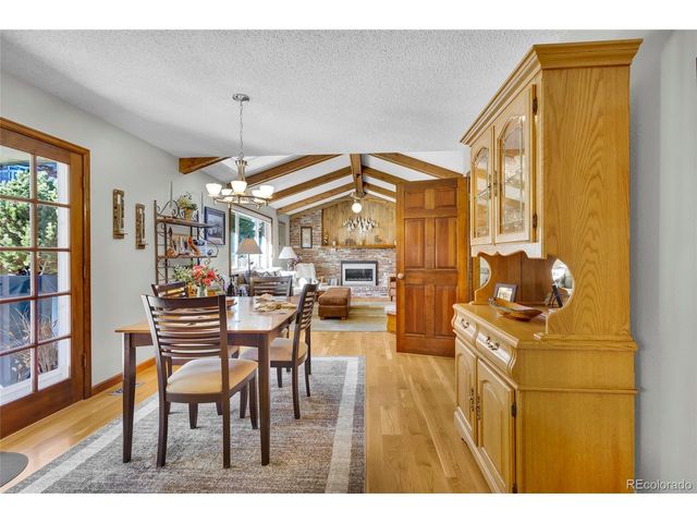 10909 E Maplewood Dr, Englewood, CO 80111