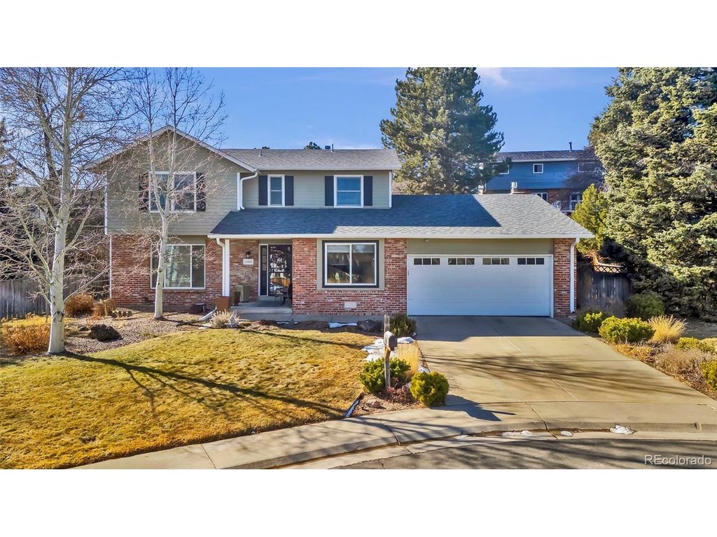 10909 E Maplewood Dr, Englewood, CO 80111