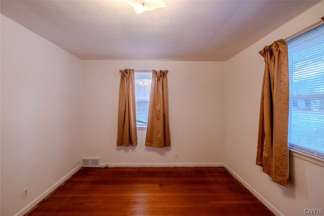306 Carlton Drive, Syracuse, NY 13214