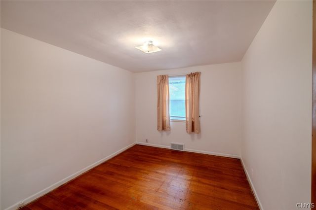306 Carlton Drive, Syracuse, NY 13214