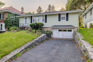 306 Carlton Drive, Syracuse, NY 13214