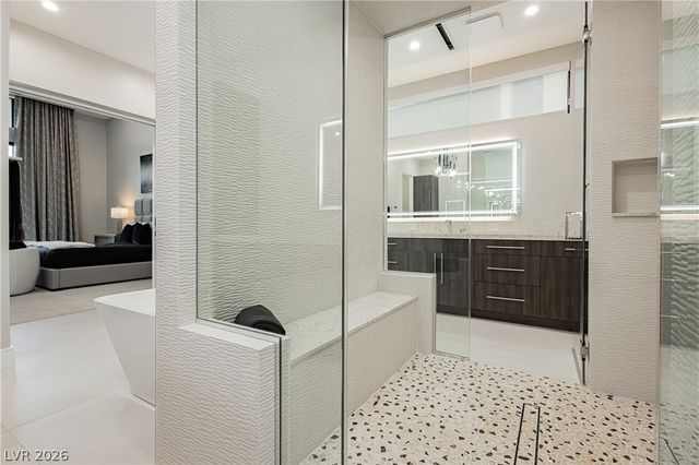 658 Dragon Peak Drive, Henderson, NV 89012