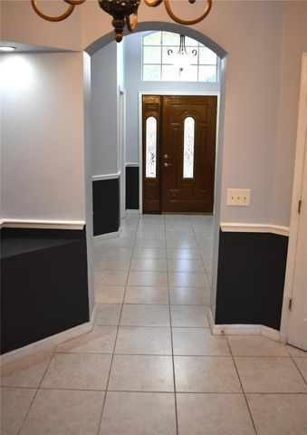 436 LAKE SHORE PARKWAY, Davenport, FL 33896