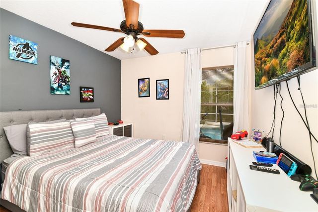 436 LAKE SHORE PARKWAY, Davenport, FL 33896