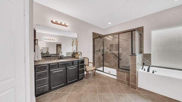 737 Cumberland Ridge Lane, League City, TX 77573