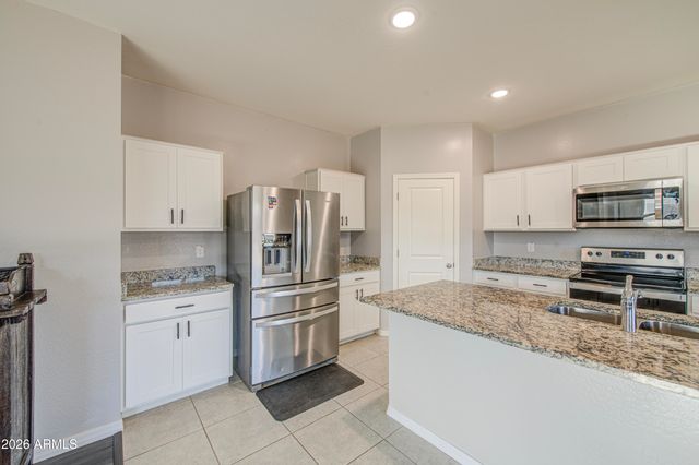 9611 W ALBENIZ Place, Tolleson, AZ 85353