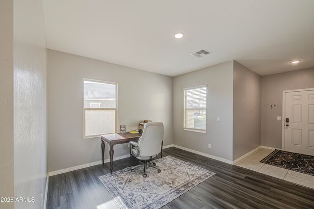 9611 W ALBENIZ Place, Tolleson, AZ 85353