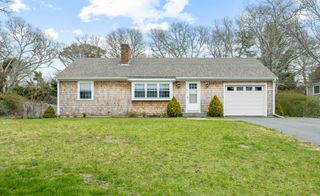 10 Eastover, South Dennis, MA 02660