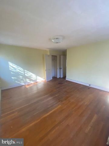 7710 CHATHAM RD, Chevy Chase, MD 20815