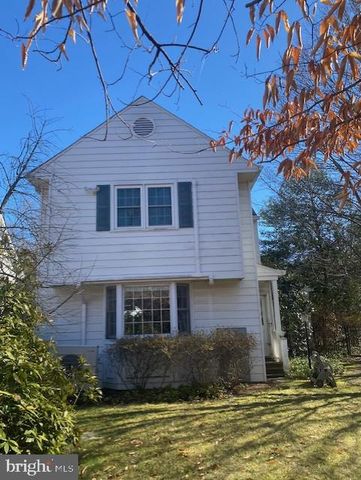 7710 CHATHAM RD, Chevy Chase, MD 20815