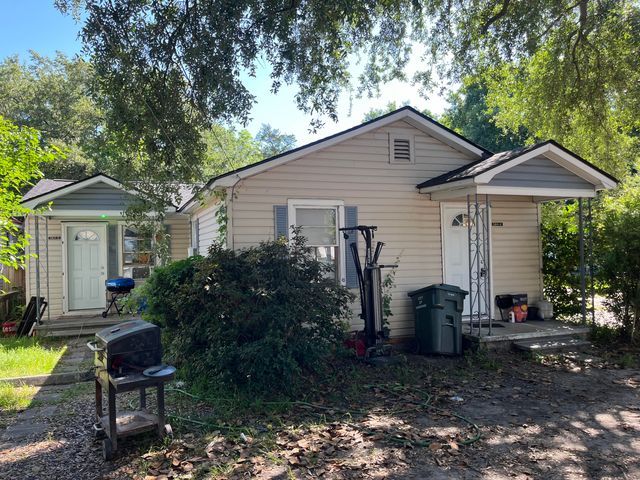 5814 Robinson Street A,B,C,D, Hanahan, SC 29410