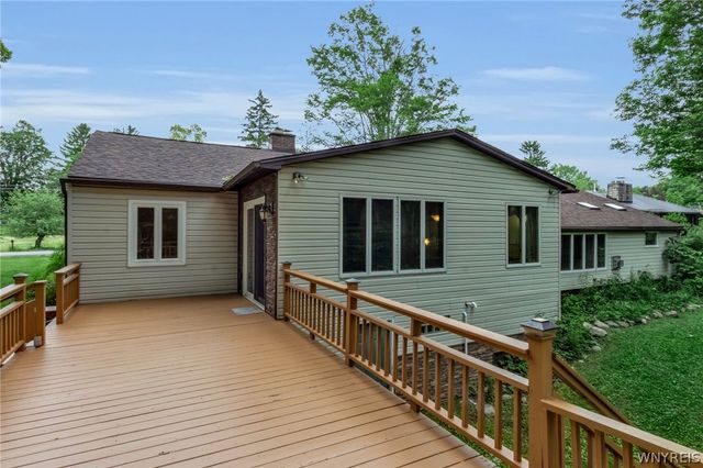 997 Sweet Road, Aurora, NY 14052
