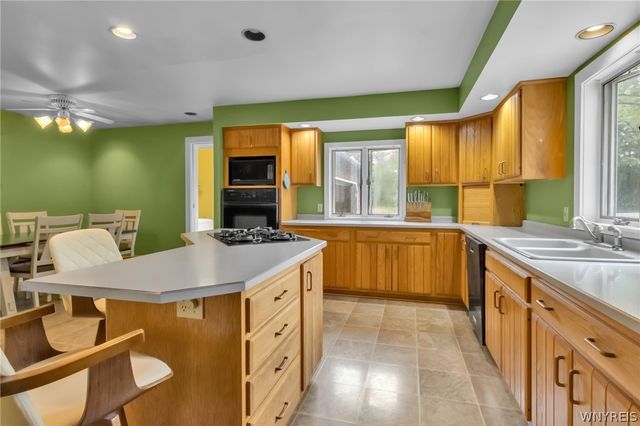 997 Sweet Road, Aurora, NY 14052