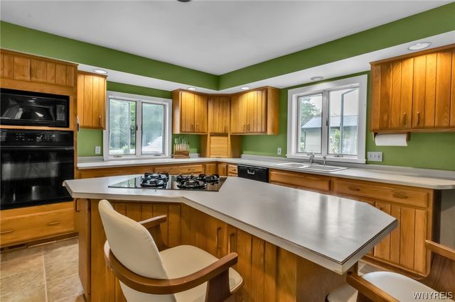 997 Sweet Road, Aurora, NY 14052