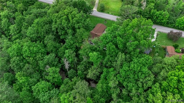 997 Sweet Road, Aurora, NY 14052