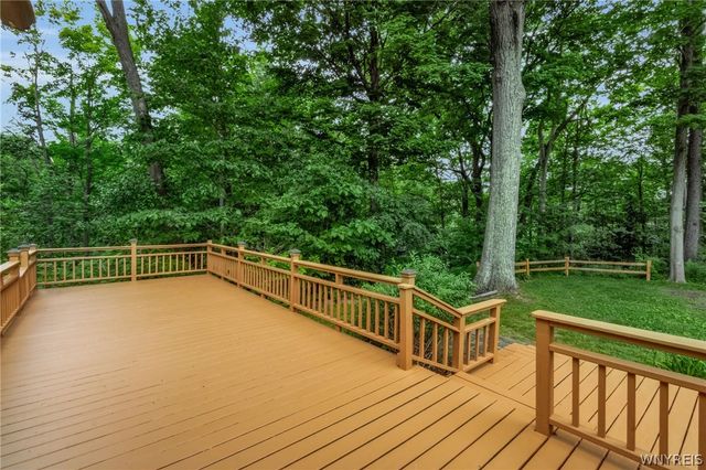 997 Sweet Road, Aurora, NY 14052