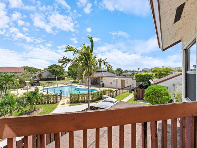 501 NW 98th Court 501, Miami, FL 33172