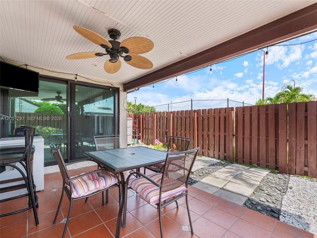 501 NW 98th Court 501, Miami, FL 33172
