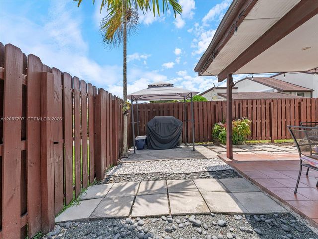 501 NW 98th Court 501, Miami, FL 33172