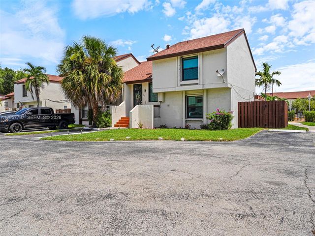 501 NW 98th Court 501, Miami, FL 33172