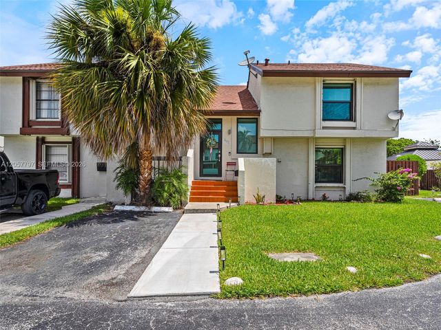 501 NW 98th Court 501, Miami, FL 33172