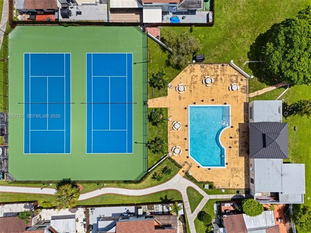 501 NW 98th Court 501, Miami, FL 33172