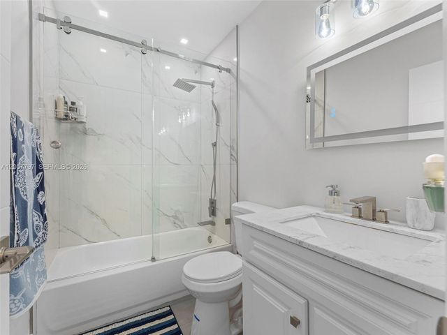 501 NW 98th Court 501, Miami, FL 33172