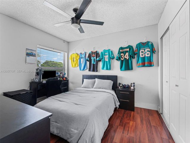 501 NW 98th Court 501, Miami, FL 33172