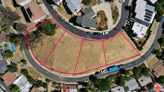 2790 N Chadwick Circle, Los Angeles, CA 90032