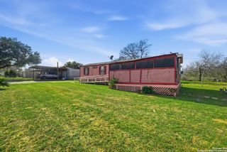 4911 Jim Daniel, Adkins, TX 78101