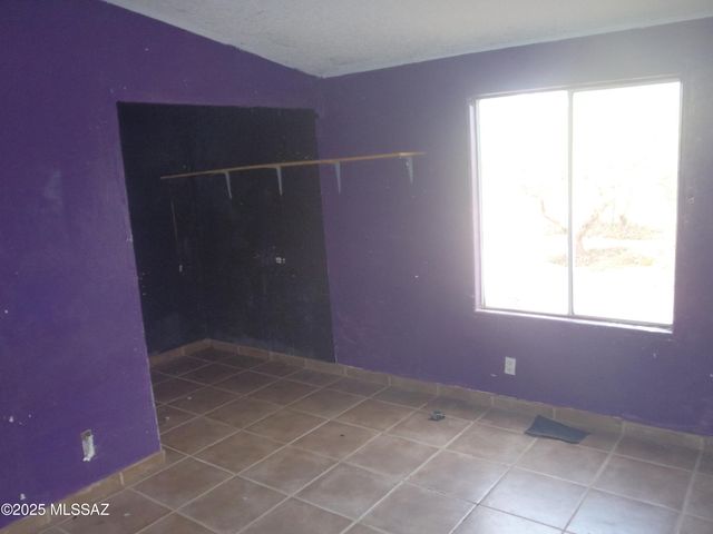 13586 E Garigans Gulch, Vail, AZ 85641