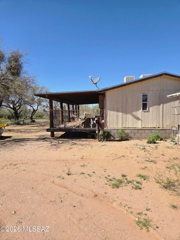 13586 E Garigans Gulch, Vail, AZ 85641