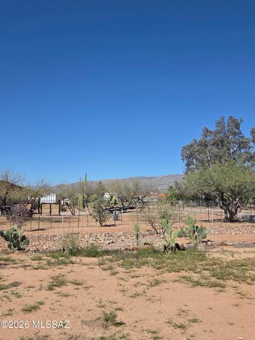 13586 E Garigans Gulch, Vail, AZ 85641