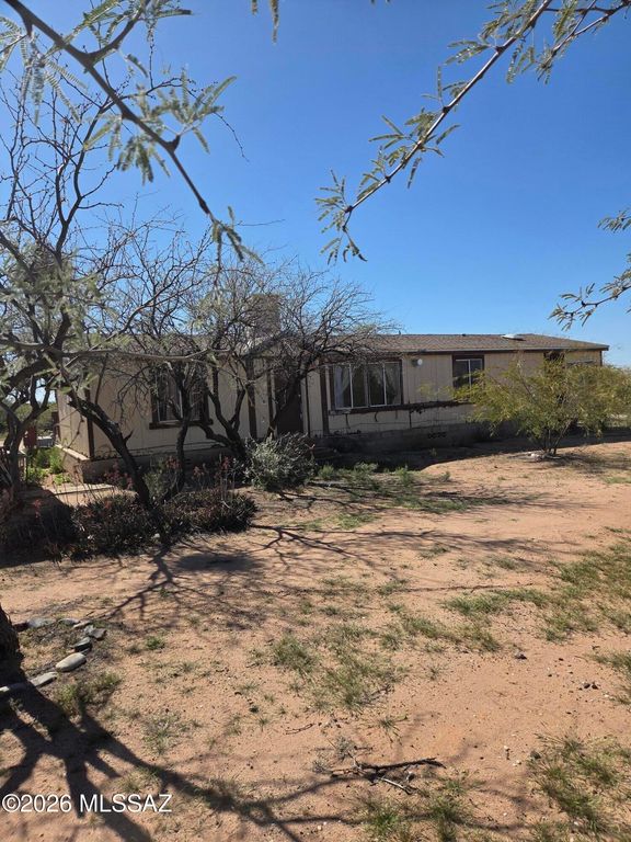 13586 E Garigans Gulch, Vail, AZ 85641