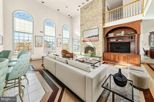 3640 MANOR RD, Bethlehem, PA 18020