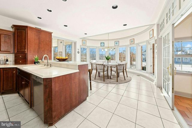 3640 MANOR RD, Bethlehem, PA 18020