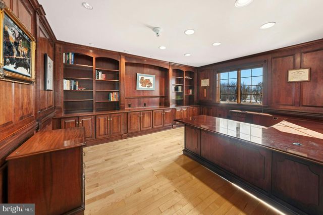 3640 MANOR RD, Bethlehem, PA 18020