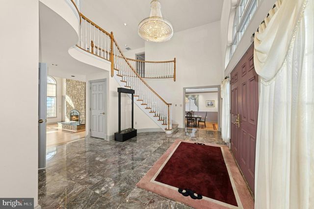 3640 MANOR RD, Bethlehem, PA 18020