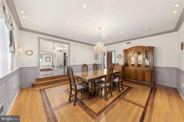 3640 MANOR RD, Bethlehem, PA 18020