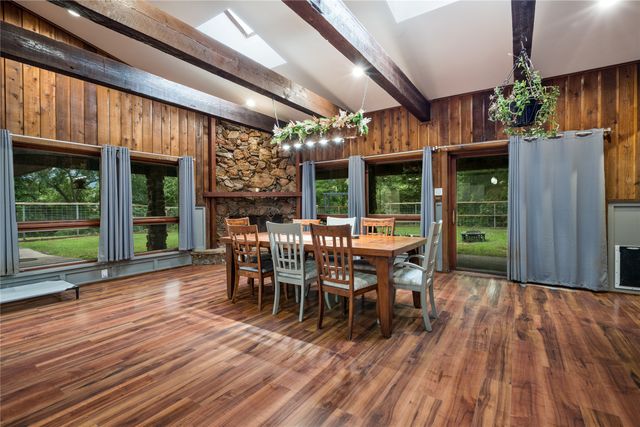 207 Shadowwood Trail, Ovilla, TX 75154