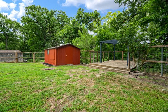207 Shadowwood Trail, Ovilla, TX 75154