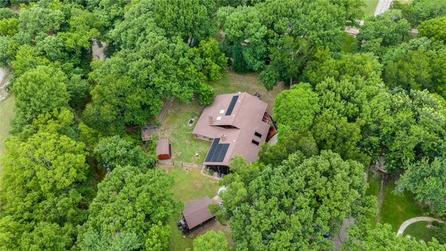 207 Shadowwood Trail, Ovilla, TX 75154