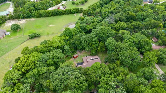 207 Shadowwood Trail, Ovilla, TX 75154