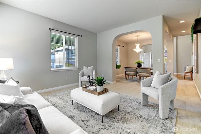 22126 102nd Place SE, Kent, WA 98031