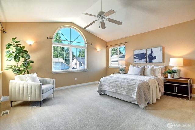 22126 102nd Place SE, Kent, WA 98031